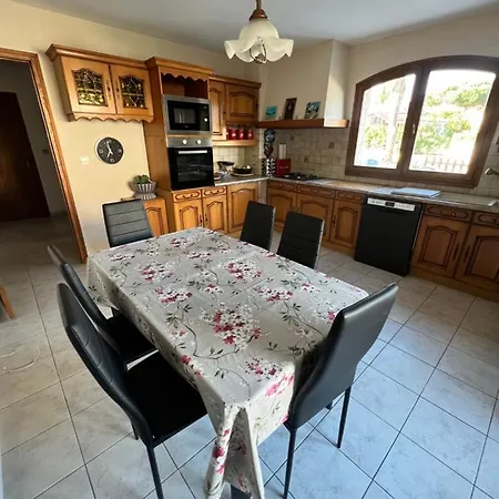 Casa vacanze Maison De Vacances A 2km De La Mer *